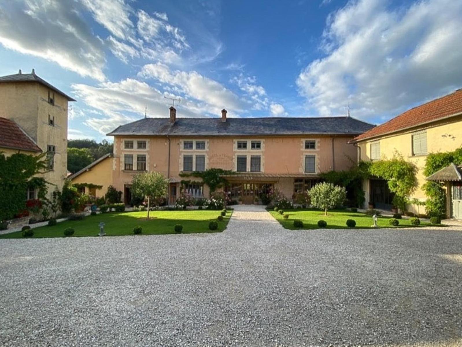 Domaine Hotel De France Cunfin Экстерьер фото