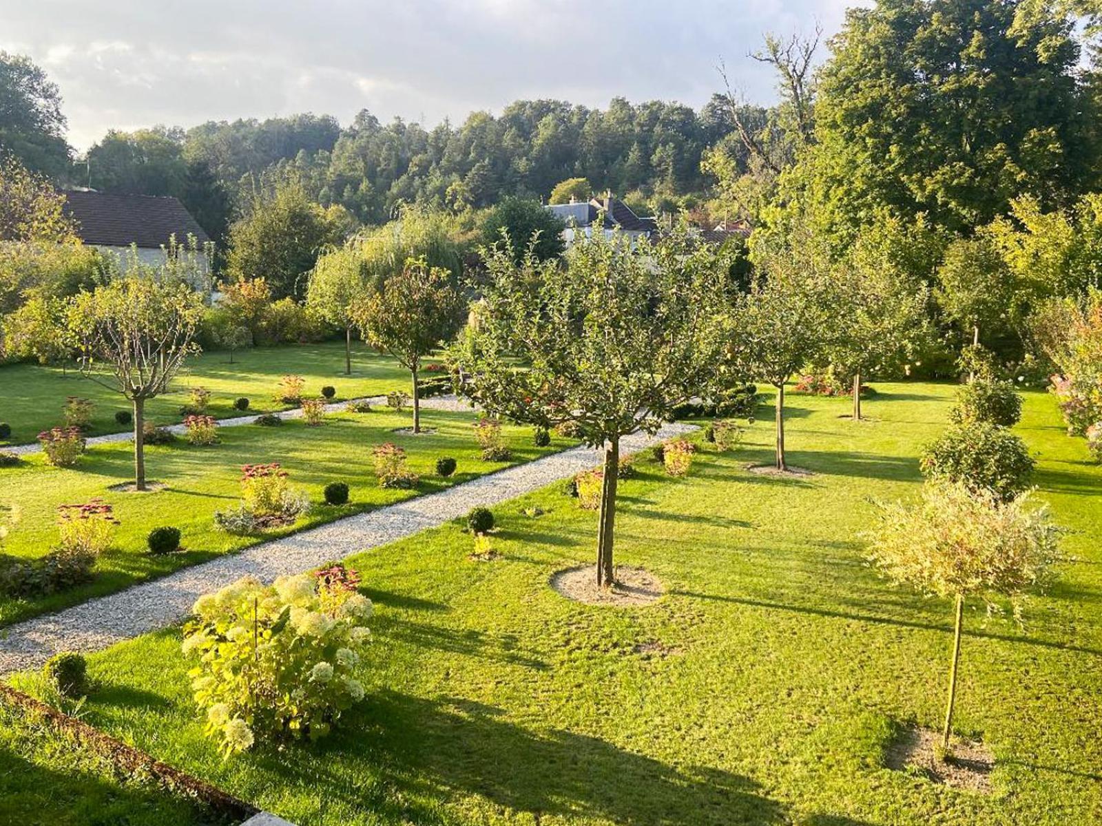 Domaine Hotel De France Cunfin Экстерьер фото